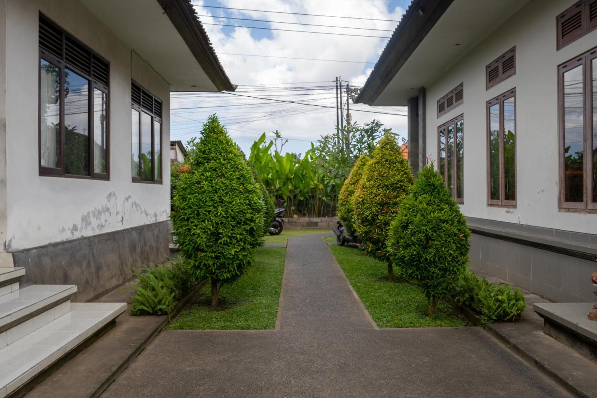 Vinaya Homestay Убуд Экстерьер фото