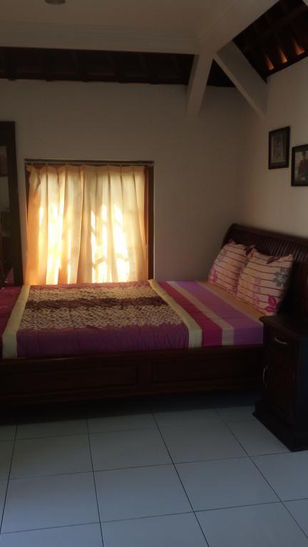 Vinaya Homestay Убуд Экстерьер фото